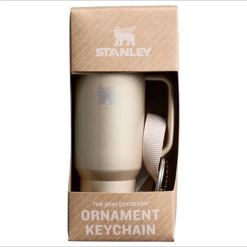Stanley LIMITED EDITION 2024 Mini Quencher Keychain Ornament Champagne